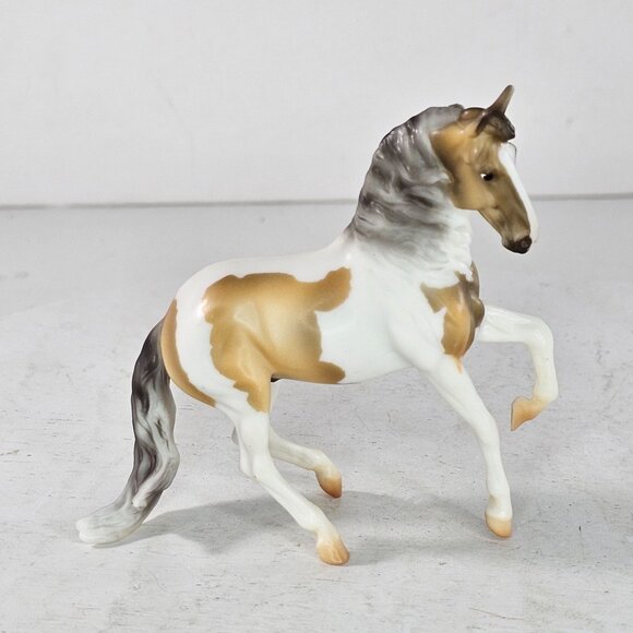 Breyer Breyerfest 2022 Event Stablemate SPAETZLE Pinto Alborozo NIB - Picture 5 of 11